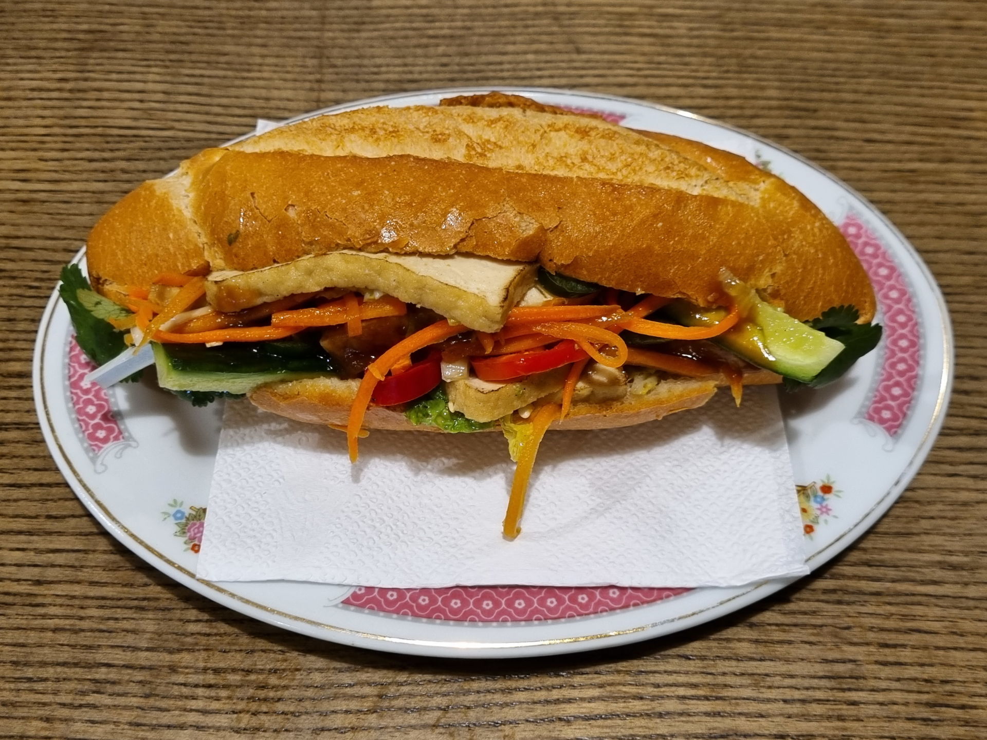 Bread Roll with Tofu (Vegetarian)